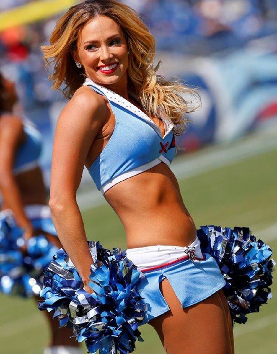04-Jessica_Received-Donn_Jones-Titans.jpg